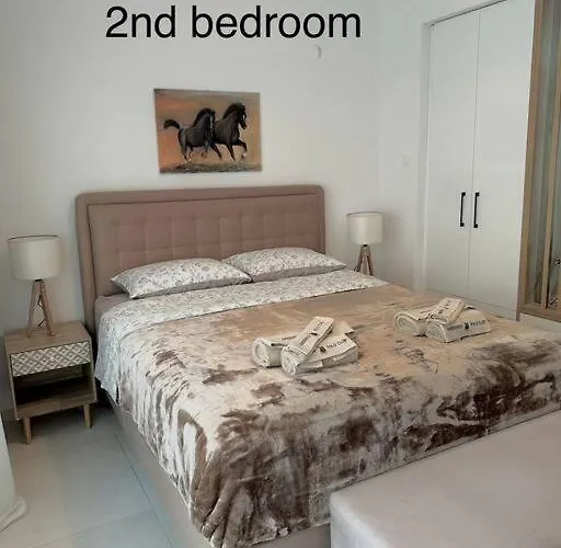The Lux Apartment Vol.2